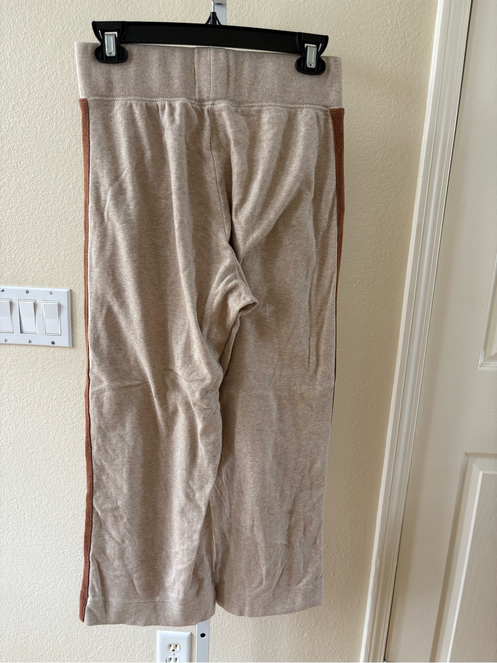 Pact Airplane Cropped Track Pants in Oatmeal - Size S - Picture 6 of 7